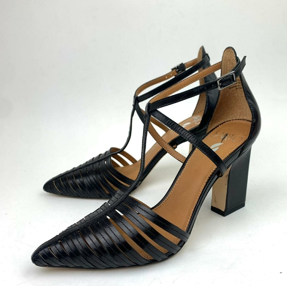 FRANCO SARTO Saira Leather Perforated T-Strap Pump - Picture 4 of 14